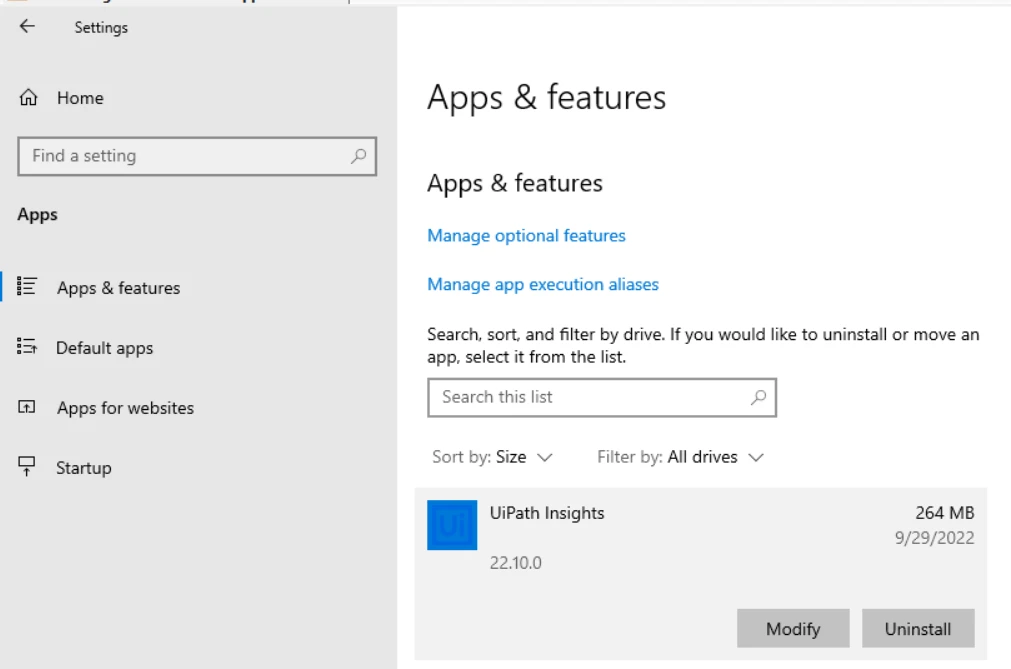 Capture d'écran de l'interface des applications et fonctionnalités de Windows.